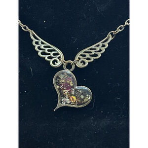 AEA Necklace bronze colored chain with Multi-color Heart Winged Steampunk style